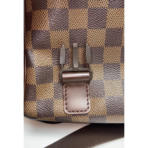 LOUIS VUITTON | Damier Ebene Melville Messenger Bag - Picture 5 of 5